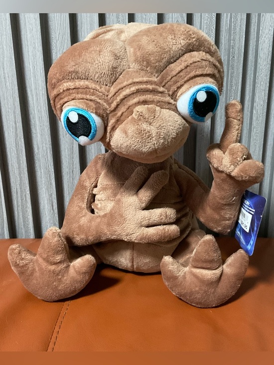 Universal Studios Other - ET The Extra Terrestrial Plush Stuffed Animal Universal Studios Park